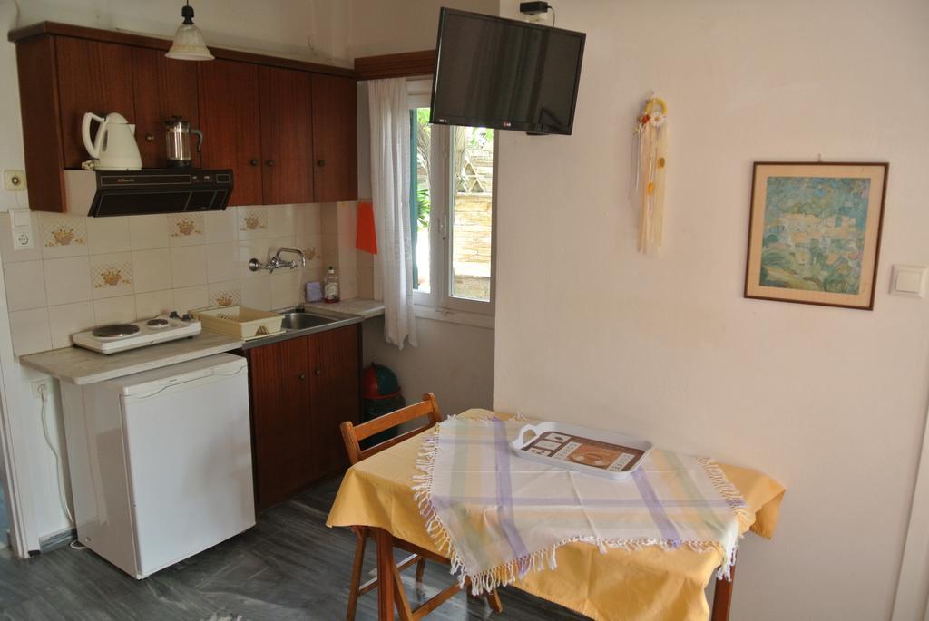 Meltemi Batsi Exterior foto